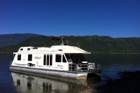 Shuswap Boating