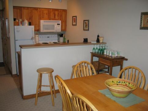 creekside chat rooms Creekside oaks located in folsom ca with service to surrounding cities, is an independent living facility. creekside chat rooms Creekside oaks located in folsom ca with service to surrounding cities, is an independent living facility.
