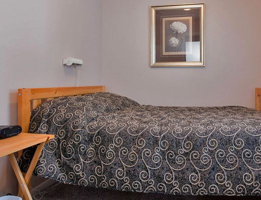Campbell House Main - 4 Bdrm HT (R) - Silver Star