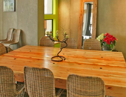 LakeLife 2 - 5 Bdrm - Kelowna