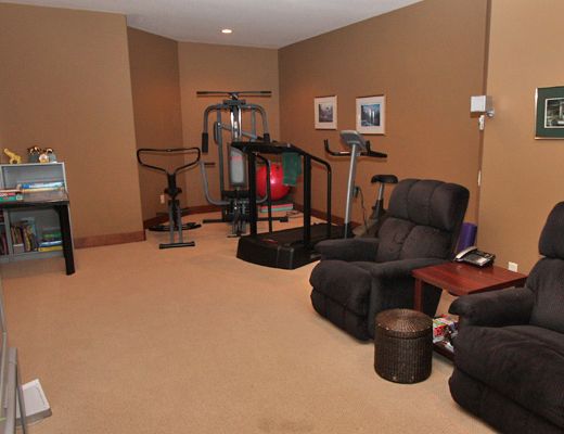 Vineyard Vista - 4 Bdrm HT - West Kelowna