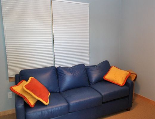 Delcliffe Bay II - 5 Bdrm - Vernon
