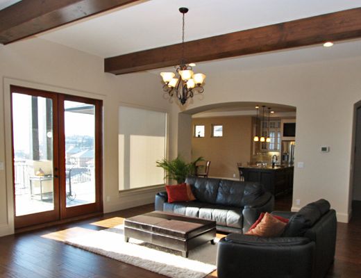 Tuscan Luxury - 3 Bdrm w/Pool HT - West Kelowna