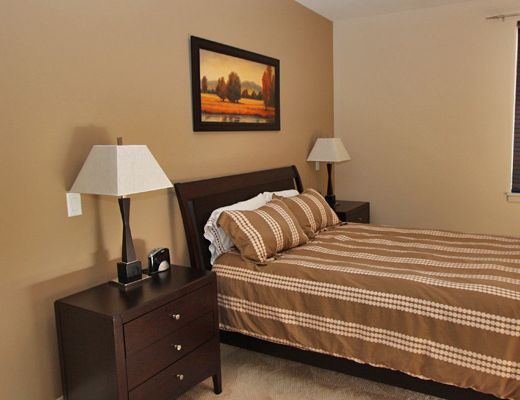 Tuscan Luxury - 3 Bdrm w/Pool HT - West Kelowna