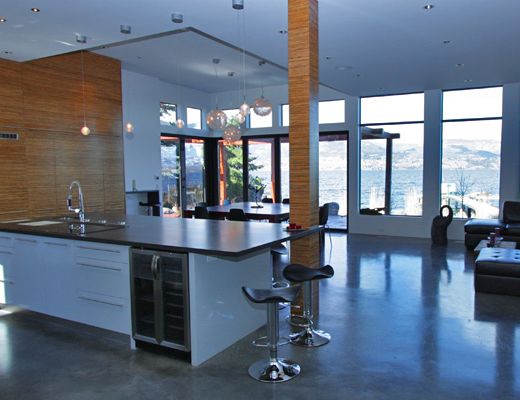 LakeLife 1 - 5 Bdrm - Kelowna