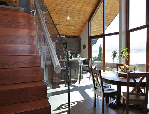Proprietor's Lakeside Oasis - 4 Bdrm HT - West Kelowna