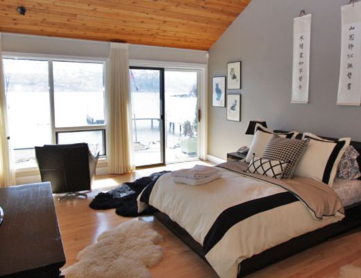 Proprietor's Lakeside Oasis - 4 Bdrm HT - West Kelowna
