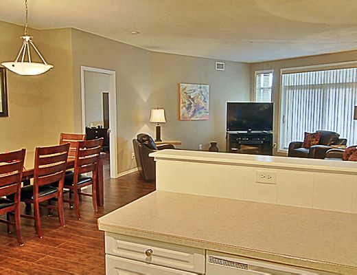 Discovery Bay Resort - #338 - 2 Bdrm + Den - Kelowna (KRA)