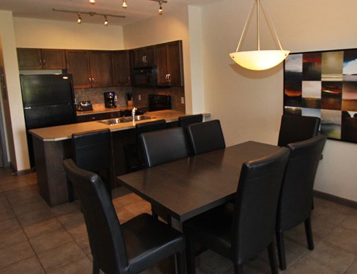 Playa del Sol #522 - 1 Bdrm + Den Creekside - Kelowna