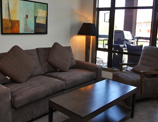 Playa del Sol #208 - 1 Bdrm + Den Lakeside - Kelowna