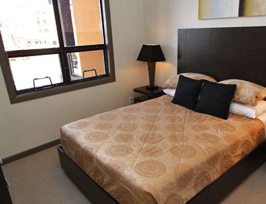 Playa del Sol #208 - 1 Bdrm + Den Lakeside - Kelowna