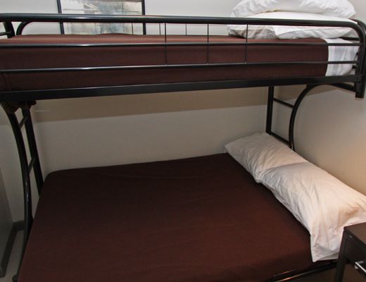 Playa del Sol #208 - 1 Bdrm + Den Lakeside - Kelowna