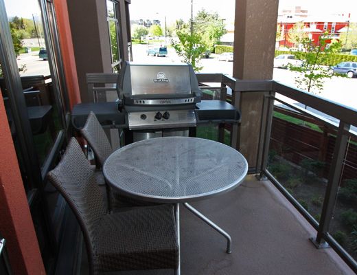 Playa del Sol #208 - 1 Bdrm + Den Lakeside - Kelowna