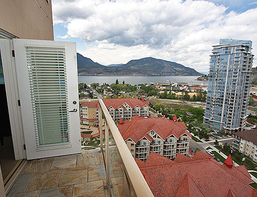 Sunset Waterfront Resort - #1803 - 3 Bdrm + Den - Kelowna (CVH)