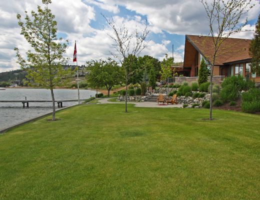Proprietor's Lakeside Oasis - 4 Bdrm HT - West Kelowna