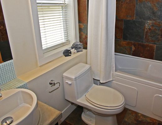 Casa Del Sole - 2 Bdrm HT - Lake Country