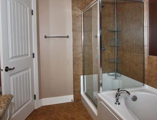 Lake Country Getaway - 4 Bdrm - Lake Country