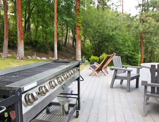 West Coast Contemporary Getaway - 3 Bdrm - West Kelowna