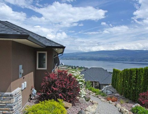 Vineyard Vista - 4 Bdrm HT - West Kelowna