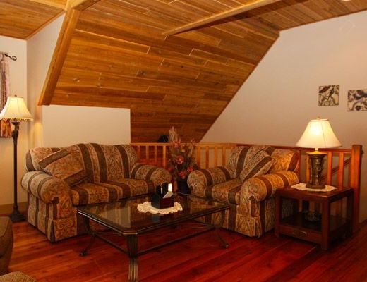 Lakeside Villa - 3 Bdrm - West Kelowna