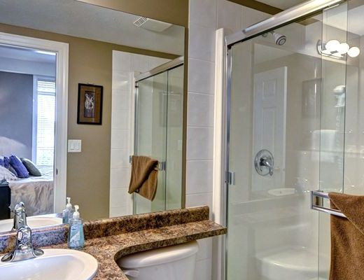 Discovery Bay Resort - #552 - 2 Bdrm - Kelowna