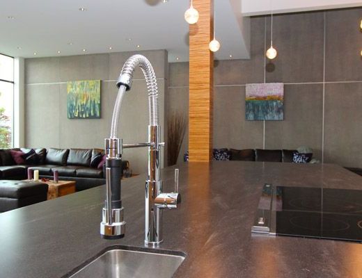 LakeLife 1 - 5 Bdrm - Kelowna