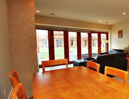 Barona Beach Lakefront Resort (Cabana) - 2 Bdrm HT (WCR) - West Kelowna