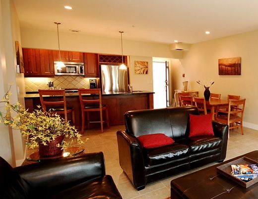 Barona Beach Lakefront Resort (Cabana) - 2 Bdrm HT (WCR) - West Kelowna