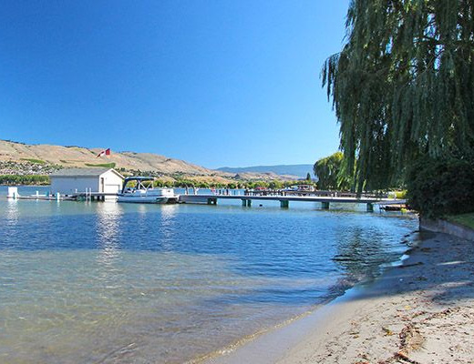 Okanagan Landing Family Home - 5 Bdrm HT - Vernon