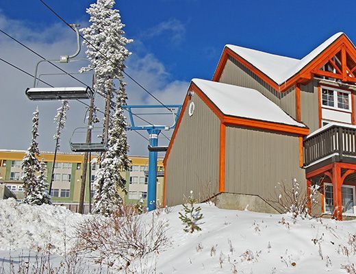 Alpine Timbers #4 - 3 Bdrm + Loft HT - Big White