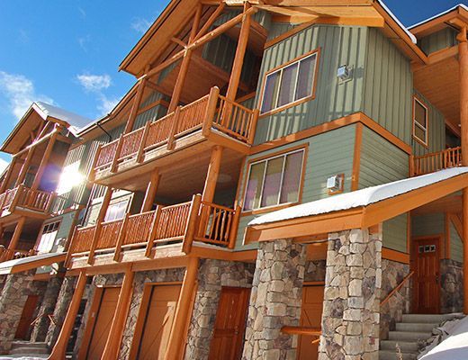 Alpine Timbers #4 - 3 Bdrm + Loft HT - Big White