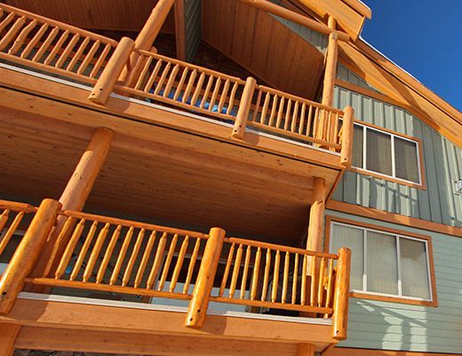 Alpine Timbers #4 - 3 Bdrm + Loft HT - Big White
