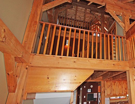 Alpine Timbers #4 - 3 Bdrm + Loft HT - Big White
