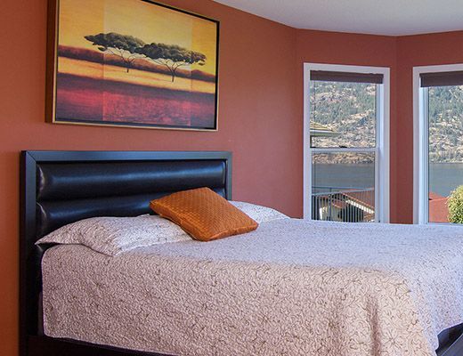 McKinley Lakeview Home - 5 Bdrm - Kelowna