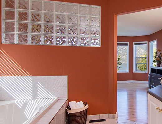 McKinley Lakeview Home - 5 Bdrm - Kelowna