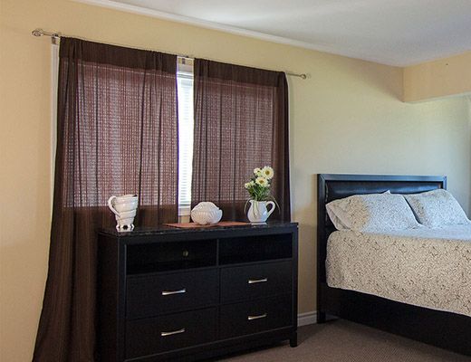 McKinley Lakeview Home - 5 Bdrm - Kelowna