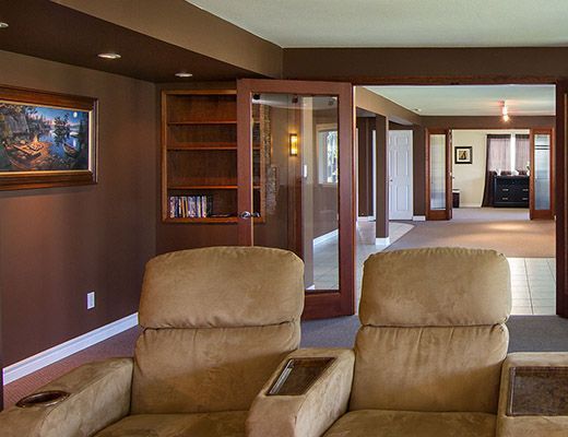 McKinley Lakeview Home - 5 Bdrm - Kelowna
