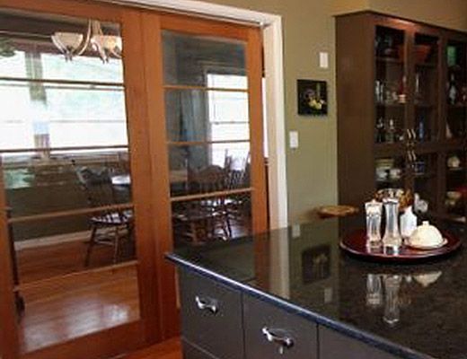 Beach Ave - 4 Bdrm - Kelowna