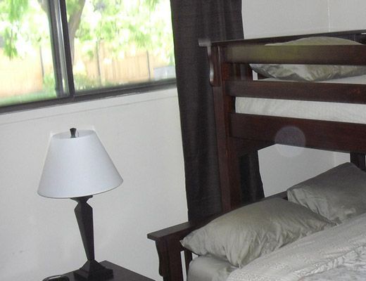 Beach Ave - 4 Bdrm - Kelowna