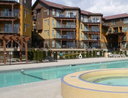 Barona Beach Lakefront Resort #4303 - 3 Bdrm with boat slip - West Kelowna