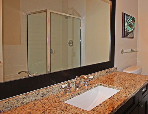 Barona Beach Lakefront Resort #4303 - 3 Bdrm with boat slip - West Kelowna