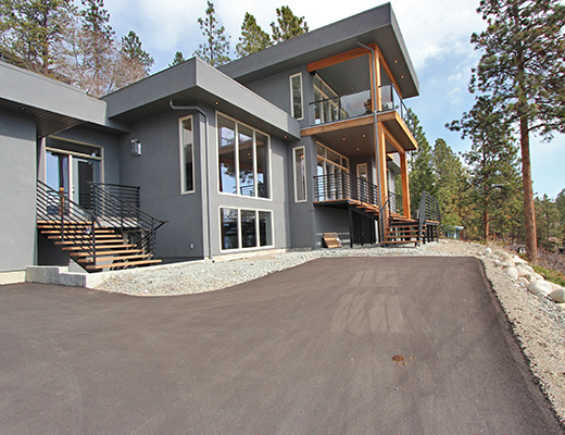 Peachland Paradise - 5 Bdrm - Peachland