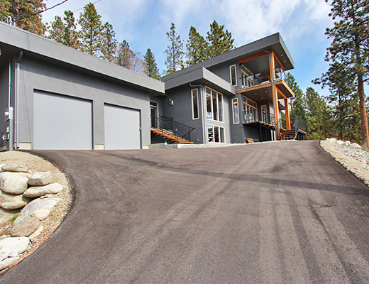 Peachland Paradise - 5 Bdrm - Peachland