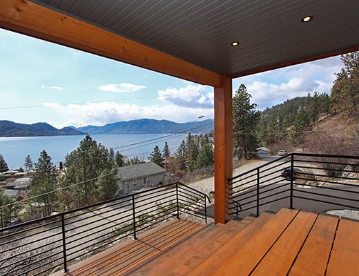 Peachland Paradise - 5 Bdrm - Peachland