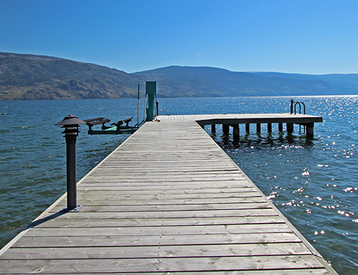 Summerland Beach House - 2 Bdrm HT w/Dock - Summerland