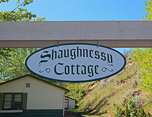 Shaughnessy Cottage - 2 Bdrm - Summerland
