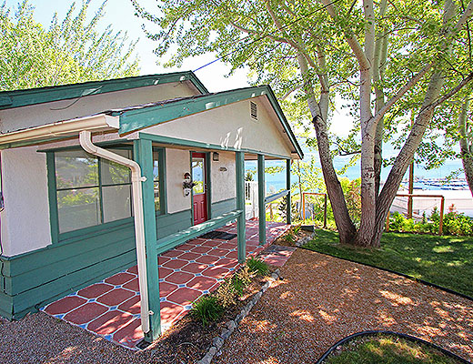 Shaughnessy Cottage - 2 Bdrm - Summerland