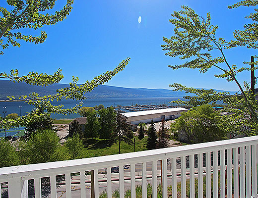Shaughnessy Cottage - 2 Bdrm - Summerland