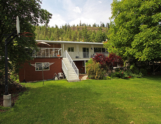 Hideaway Hills - 4 Bdrm - Summerland