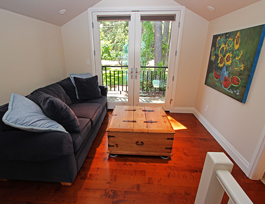 Delcliffe Bay I - 3 Bdrm - Vernon